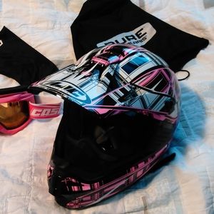 HJC Snowmobiling Helmet & Castle Goggles Set